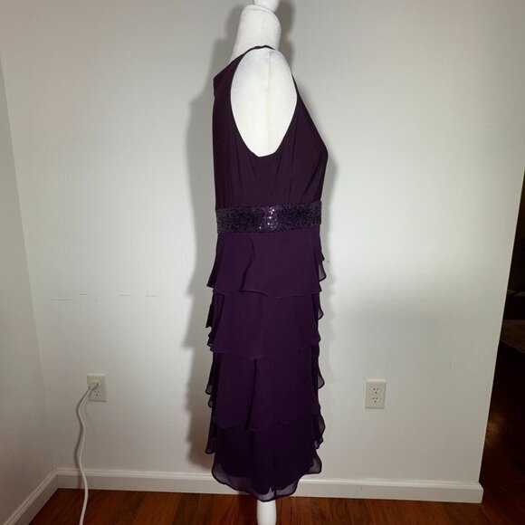 Women's V-Neck Dress - Picture 5 of 7